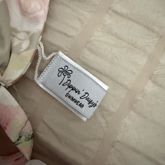 Dippin daisy’s Floral Print Triangle bikini top - small - NWT - Picture 3 of 6